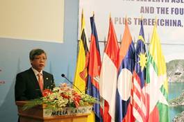 Description: E:\Tin tuc - dgmv.gov.vn\Van phong - DGMV\22122011 Hoi nghi ASOMM 11 qua anh\Thu truong Bo TN&MT Nguyen Linh Ngoc.jpg